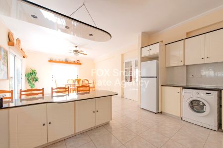 Thumbnail 4 Fox Smart Estate Agency - Immobilienmakler In Zypern