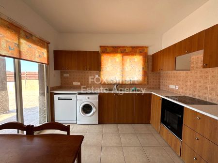 Thumbnail 4 Propriétés À Louer Skarinou