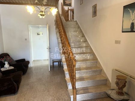 Detached House for rent