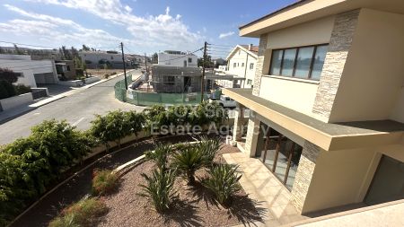 Casa Unifamiliar en alquiler