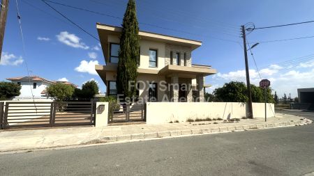 Thumbnail 1 Nikozja Nieruchomości Do Wynajęcia Od 500 I 1,000 M2 Działki