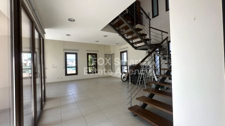 Casa Unifamiliar en alquiler