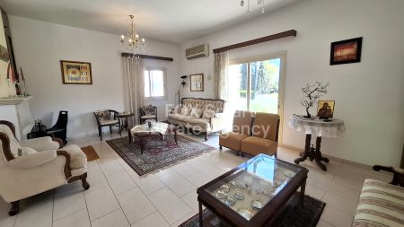 Thumbnail 3 房产 出租 斯特罗沃洛斯