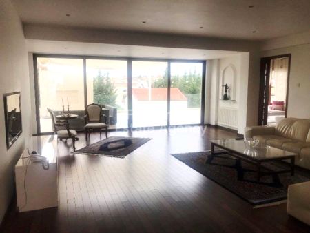 Casa Unifamiliar en alquiler