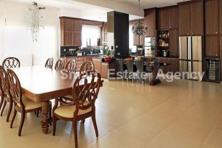 Casa Unifamiliar en venta