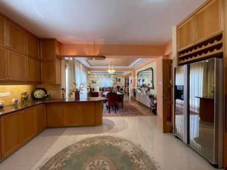 Dom wolno stojący na sprzedaż