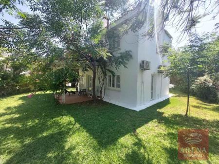 Casa indipendente in vendita