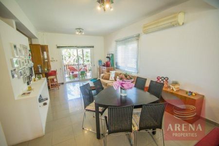 Casa indipendente in vendita