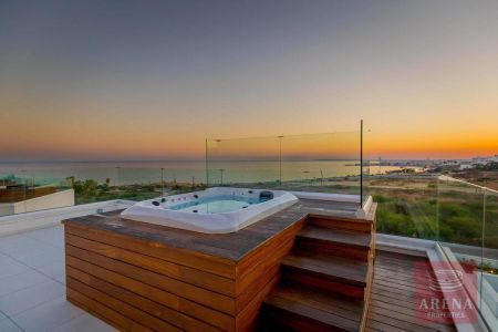 Casa Unifamiliar en venta