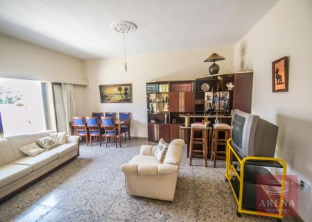 Casa indipendente in vendita