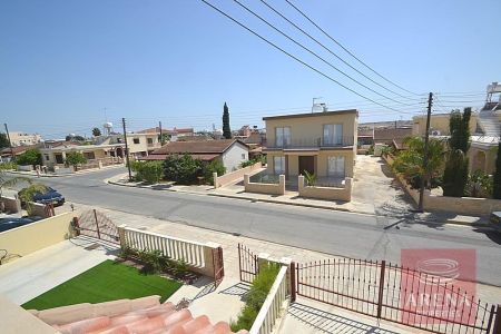 Casa indipendente in vendita