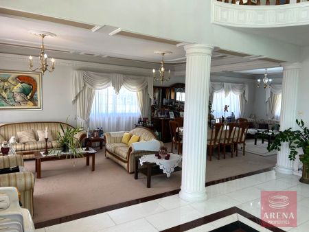 Casa Unifamiliar en venta