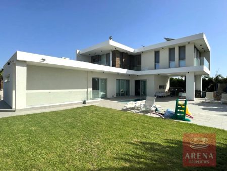 Casa Unifamiliar en venta