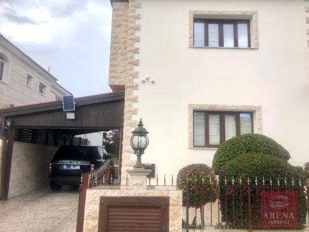 Casa Unifamiliar en venta