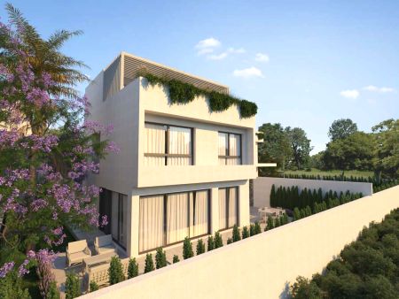 Casa indipendente in vendita