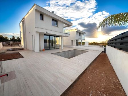 Thumbnail 1 Agios Dometios Real Estate For Sale From 5 Bedroom