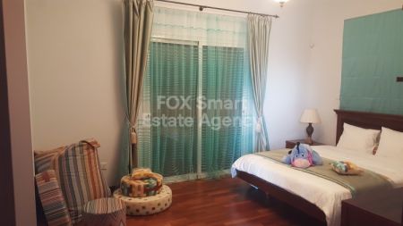 Dom wolno stojący na sprzedaż