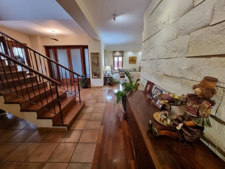 בית פרטי למכירה