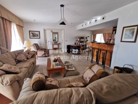 Частный дом на продажу