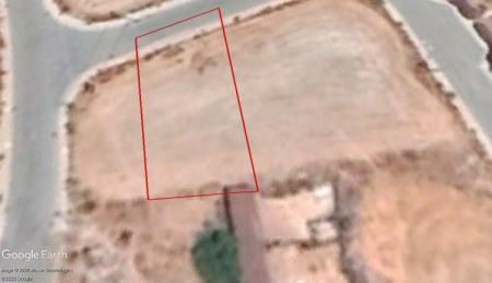 Жилой участок