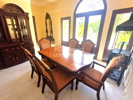 Dom wolno stojący na sprzedaż