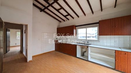 Thumbnail 3 Ένα από τα παλαιότερα κρασιά στον κόσμο: το κρασί Κουμανταρία