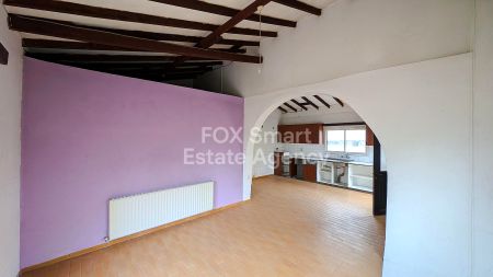 Thumbnail 4 Ένα από τα παλαιότερα κρασιά στον κόσμο: το κρασί Κουμανταρία