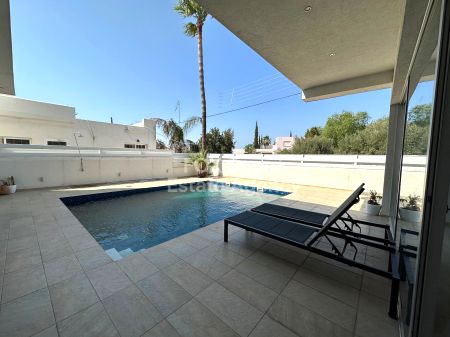 Casa indipendente in vendita