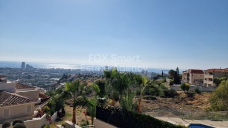 Dom wolno stojący na sprzedaż