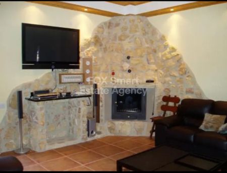 Detached House for sale