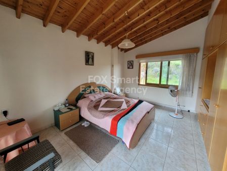 Casa indipendente in vendita