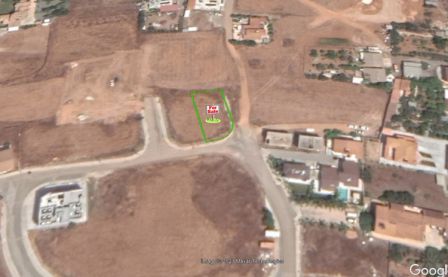 Жилой участок на продажу