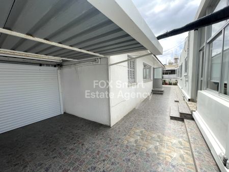 Casa indipendente in vendita