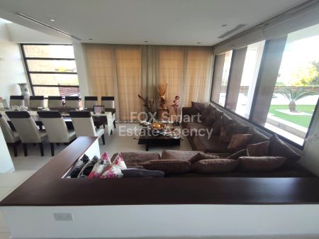 Dom wolno stojący na sprzedaż