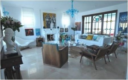 Μονοκατοικία προς πώληση