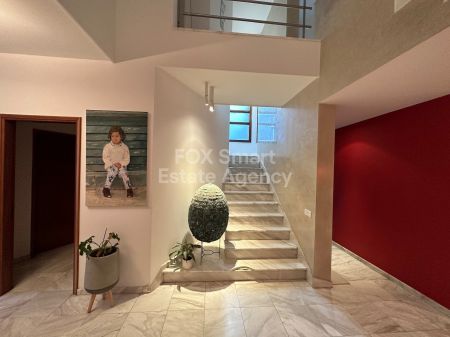 Casa indipendente in vendita