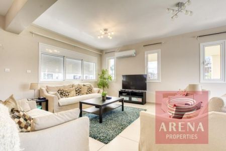 Dom wolno stojący na sprzedaż