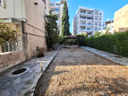 Dom wolno stojący na sprzedaż