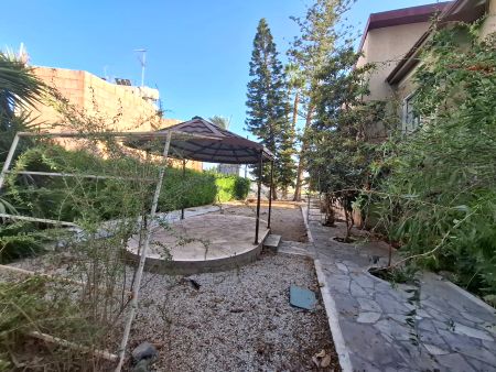 Dom wolno stojący na sprzedaż