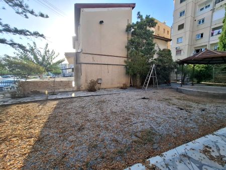 Dom wolno stojący na sprzedaż