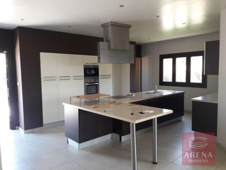 Casa Unifamiliar en venta