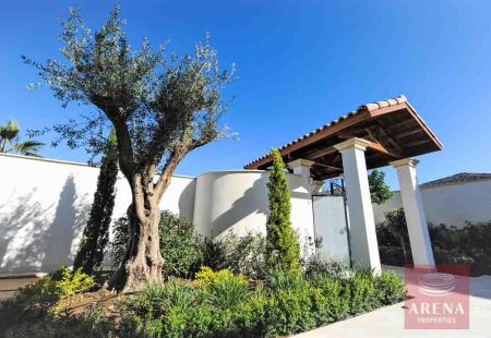 בית פרטי למכירה