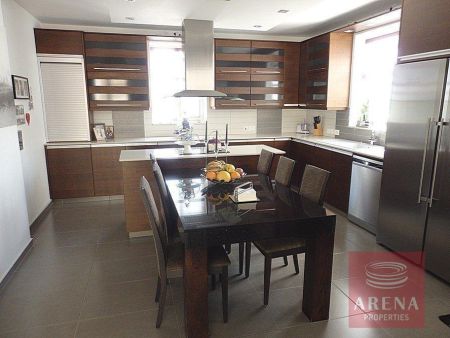 Casa Unifamiliar en venta