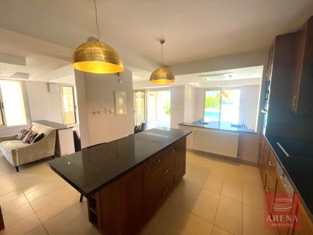 בית פרטי למכירה