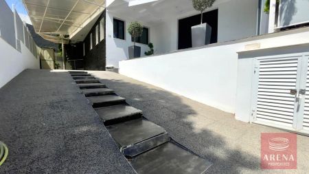Thumbnail 2 Nikosia Immobilien Zum Verkauf Ab 3 Schlafzimmer