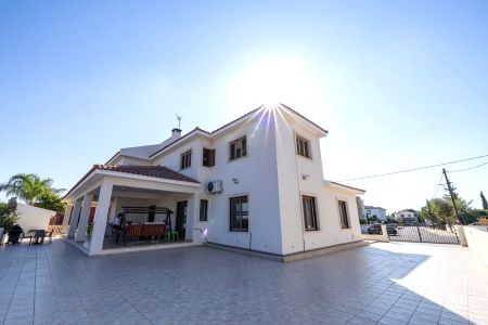Thumbnail 5 Descubre Tu Propiedad Soñada En Nicosia Con Arena Properties En Chipre