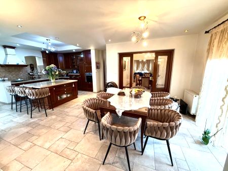 Detached House for sale