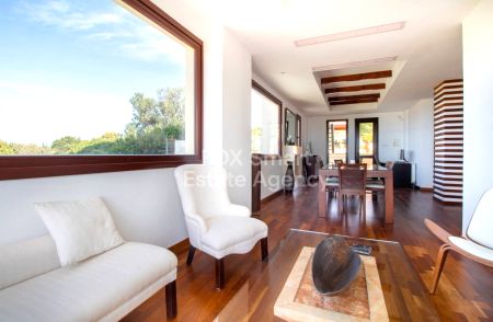 Casa indipendente in vendita