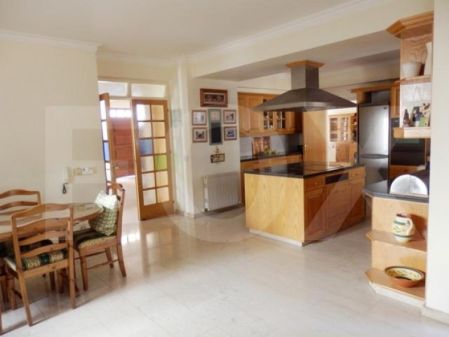 Dom wolno stojący na sprzedaż