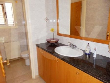 Dom wolno stojący na sprzedaż